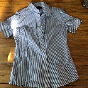 Banana republic size 0 button up for summer professional top